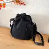 Bolsa Saco com Cordão Personalizada no Atacado, Bolsa de Celular Fashion e Versátil, Bolsa Transversal Casual de Nylon para Mulheres