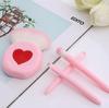 Conjunto de 4 Pincéis de Maquiagem em Formato de Coração com Estojo Espelhado, Mini Conjunto Portátil de Pincéis de Maquiagem, Pincel para Blush, Pincel para Pó Solto, Pincel de Esfumar
