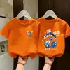 Camiseta de Manga Corta de Algodón Puro para Niños Verano 2026 Nuevo Estilo Fresca y Moderna Ropa de Verano Camisa de Media Manga para Niños Medianos y Grandes