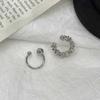 Aretes de Clip para Oreja Nicho Francés Metal Bola Aretes estilo Frío Hong Kong Muy Simple Temperamento Alta Gama Celebridad de Internet