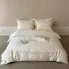 Juego de cuatro piezas de estilo de lujo 100% algodón de fibra larga, funda de edredón bordada de satén 100% algodón, suave y sedosa para dormir sin ropa, juego de ropa de cama de 1.8 m