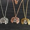 Collar Transfronterizo Europeo y Americano en Forma de Flor Aleación Girasol Letras Colgante Collar Joyería de Pareja Regalo Colorido
