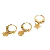 Pendientes Exquisitos de Lujo Ligero con Forma de Estrella Coreanos y Japoneses para Mujer, Brazaletes para Oreja de Acero Inoxidable, Aros Huecos para Oreja, Pendientes Lindos Simples Versátiles