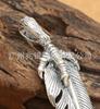 Venta al por mayor de fábrica Plata de ley S925 para hombre, colgante de moda clásico retro de la serie Águila de Plata Tailandesa PAW pluma