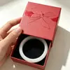 Caja de Regalo con Lazo Empaque Joyería Pulsera Cerámica de Jade Caja de Empaque Pulsera Regalo Caja de Regalo Joyería de Jade Venta al por Mayor