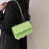 Bolsa popular para mulheres 2023 primavera nova moda simples cadeia saco de ombro casual commuter messenger saco pequeno quadrado