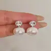 Brincos de Pérola Femininos de Alta Qualidade Pendentes 2025 Novas Explosões Design de Nicho Joias de Orelha de Luxo Leve Brincos de Alta Qualidade