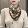 Bufanda Cuadrada Nueva de Hebilla Magnética para Primavera y Otoño Bufanda de 70% Algodón y Lino Bufanda Collar Bufanda para Mujer Venta al por Mayor