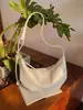 Bolso Bandolera Tipo Dumpling para Mujer, Gran Capacidad, Gama Alta, Retro, Sencillo, Bolso para el Trabajo y el Trayecto, Nuevo Modelo 2026 Bolso de Mujer, Transfronterizo