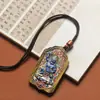 Colgante de madera de agar, una placa de madera decorativa con una imagen pintada de la deidad Mahakala, fabricado con imitación de madera de agar, una artesanía de madera única y personalizada