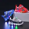 Al por mayor Zapatillas Luminosas Nuevas de Dibujos Animados para Niños Primavera y Verano para Niños Pequeños y Medianos Zapatillas Luminosas con Velcro Zapatos Casuales