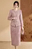Conjunto de Vestido de Invierno 2026 para Madres, Dos Piezas, Manga Larga, Ceñido a la Cintura, Elegante, Rejuvenecedor, Tallas Grandes, Vestido Versátil para Mujeres de Mediana Edad y Mayores