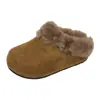 Zapatillas de algodón felpudo de un paso Zapatos Birkenstock para mujer peludas otoño e invierno para exteriores suela gruesa retro estilo nuevo año 2026 cálidas