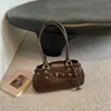 Bolso de Axila Estilo Británico Europeo para Chica Popular para Mujer Otoño Comercio Exterior Retro Versátil Bolso de Motocicleta Bolso de Hombro Único Casual