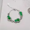Brincos do Mesmo Estilo de Yang Mi Brincos de Calcedônia Verde Gelo em Forma de Abóbora Brincos com Incrustação de Jade Banhados a Prata Novos Brincos Chinoiserie Brincos