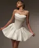 Vestido de Noiva Europeu e Americano Curto Sem Alças Branco Marfim Elegante, Novo Estilo 2026 para Sessões de Fotos e Viagens