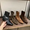Botines de gamuza plisados estilo francés para mujer, colección otoño 2026, con tacón oculto, punta fina, ajuste ceñido, cierre de cremallera en la parte trasera, tipo calcetín, modernos y a la moda