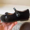 Zapatos infantiles de terciopelo estilo Chanel, zapatos de princesa para niñas pequeñas, zapatos Mary Jane bajos para niñas, zapatos para bebé de suela blanda
