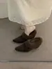 Mocasines de mujer para otoño e invierno, de tacón alto, cálidos y forrados de felpa, en un estilo retro marrón bosque