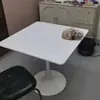 Mesa de Jantar Quadrada Branca Simples Moderna para Casa Apartamento Pequeno Loja de Chá com Leite Cafeteria Recepção de Negociação Varanda Mesa Redonda