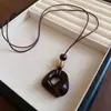 Collar Largo Retráctil Lujo Ligero Nicho Nuevo Diseño 2025 Sentido de Diseño Cadena de Clavícula de Gama Alta Gargantilla Cadena de Suéter de Moda Mujer
