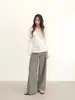 Camiseta Henley de Cuello Redondo de Manga Larga para Mujer, Delgada, Corte Entallado, Cintura Ceñida, Color Sólido, Transpirable, Versátil, Top Básico para el Trabajo