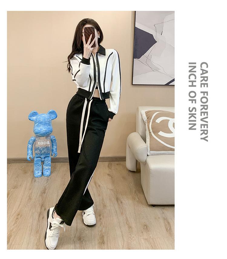 跨境淘货源分销2023秋冬季新款街头潮流减龄小个子爆款欧货网红款运动套装休闲运动气质休闲时尚流行新款秋装秋装女装时尚套装套装女装秋季套装女套装女女士运动服女装两件套套装卫衣套装休闲套装秋季套装女装时尚套装盐系休闲套装女装2023百搭设计感小众洋气欧货阿里国际站跨境采购Cross-border, shopping source, foreign trade, export, distribution 2023 fall, winter, new, street trend, explosive, European goods, network red, sportswear, leisure sports, temperament leisure, fashion popular, new autumn wear, autumn women's wear, fashion suit, women's wear, women's wear, women's wear, women's sportswear, women's two-piece, hoodie suit, casual suit, autumn suit, women's wear, Fashion suit salt department, casual suit women's dress, Ali International Station, cross-border procurement