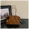 Bolsa tote de acabamento fosco transfronteiriça, bolsa de ombro de grande capacidade para mulheres, bolsa de mão de alta qualidade, nicho, estilo vintage, e bolsa de ombro