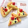 Brinquedo de Comida Simulada Morango Queijo Pizza Acessórios de Resina DIY Decoração de Mesa para Casa Ímã de Geladeira Pingente Criativo