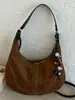 Bolso de hombro para axila de color sólido mate de nicho vintage, nuevo modelo principios de otoño 2026, bolso de mano estético de alta gama para ir al trabajo, bolso tote pequeño de moda