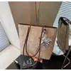 Bolso de Mujer Transfronterizo, Bolso de Viaje Estampado para el Día a Día, Gama Alta, Versátil, Bolso de Viaje, Gran Capacidad, Bolso Tote Estilo Relajado