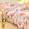 Juego de falda de cama de cuatro piezas 100% algodón con encaje y estampados florales, estilo princesa, para camas individuales y dobles, funda nórdica 1.8m juego estilo falda de cama de algodón puro