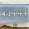 Pendientes de Acero de Titanio 316L Moda Exquisitos Brillantes Estrella de Cuatro Puntas Cruz Oreja Hueso Pendientes Nicho Alto Gama Sentido del Diseño Pendiente