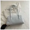 Bolsa de almohada de lunares de nicho estilo coreano para mujer, bolso de mano con colgante de estrella, bolso de hombro, nuevo 2026, bolso de hombro versátil para el día a día