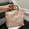 Nueva bolsa de mano de lona con patrón de bambú de plástico, de gran capacidad, hecha a mano, bordada por ambos lados, con relieve dorado, estilo chino, para el trabajo y los desplazamientos.