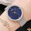 Relógio Feminino Banda de Malha Moda Feminina High-end Relógio Feminino Marca Banda de Aço Relógio de Quartzo 88010 Listra Vertical