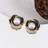 Elegantes Pendientes de Camelia y Perla Natural, Pendientes de Lujo Ligero y de Alta Gama, Pendientes de Moda y Versátiles con Aguja de Plata 925 para Mujer