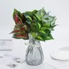 Parede de Plantas Artificiais Parede de Plantas Verdes Flor Folha Verde Combinando Decoração de Parede Folhas Coladas 5 Galhos Folhas de Rosa Verde Folhas de Sobrancelha