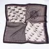 Outono e Inverno Estilo Coreano Casual Elegante Combinação de Cores Cavalo Lenço de Pescoço Artístico Lenço Quadrado Xale Decorativo Lenço de Fora Atacado