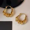 Estilo Old Money Geométrico Retro Patrón Retorcido Metal Ear Cuff, Pendientes de Lujo y Sofisticados, Aros de Oreja Versátiles y Elegantes