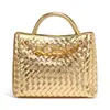 2025 Design de Nicho Sensação de Alto Padrão Grande Capacidade Bolsa de Mão Moda Feminina Versátil Elegante Simples Bolsa Tecida Artesanal