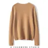 Estilo novo, gola redonda, liso, cor clara, suéter de tricô de peça única, corte justo, valoriza a silhueta, coleção de outono, tricô de cashmere feminino