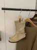 Botas de Moda: Botas de Tobillo Vaqueras con Tacón Grueso, Piel de Ante Retro Francesa, Hebilla de Cinturón, Punta Redonda, Caña Recta, Nueva Colección Otoño/Invierno 2026