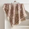 Chal de Lujo Ligero de Alta Gama para Otoño e Invierno para Mujer, Bufanda de Aire Acondicionado de Imitación Cachemir, Chal y Bufanda Gruesos y Cálidos para Mujer al por Mayor