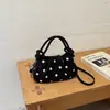 Shuai Mi Home 2026 nueva colección: un bolso de lunares elegante y único con un diseño plisado de moda, un bolso cruzado chic y un bolso de hombro retro de estilo coreano