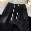 Jeans Feminino Grosso de Perna Reta com Forro de Lã Novo Estilo Outono/Inverno 2025 Petite Perna Larga Algodão Acolchoado Cintura Elástica Calças de Outono e Inverno
