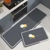 Em Estoque Estilo Europeu Cor Sólida Design Floral com Letras Fácil de Cuidar Cozinha Conjunto de Duas Peças Absorvente Tapete de Terra de Diatomáceas Capacho Dropshipping