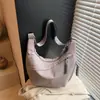 Bolsa de tela para clase de comercio exterior transfronterizo, Bolso cruzado de nailon, Bolso de hombro estilo japonés de gran capacidad tipo albóndiga, Macarrón
