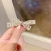 2022 Red de Internet Aleación de Zirconio de Cristal Pasador de Pelo Simple Temperamento Chica Flequillo Lateral Pinza Súper Inmortal Mori Pinza Superior