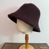 Sombrero de pescador suave y cómodo para mujer, gorro tejido de otoño e invierno, diseño reversible, estiliza el rostro, versátil y cálido sombrero tipo cubo